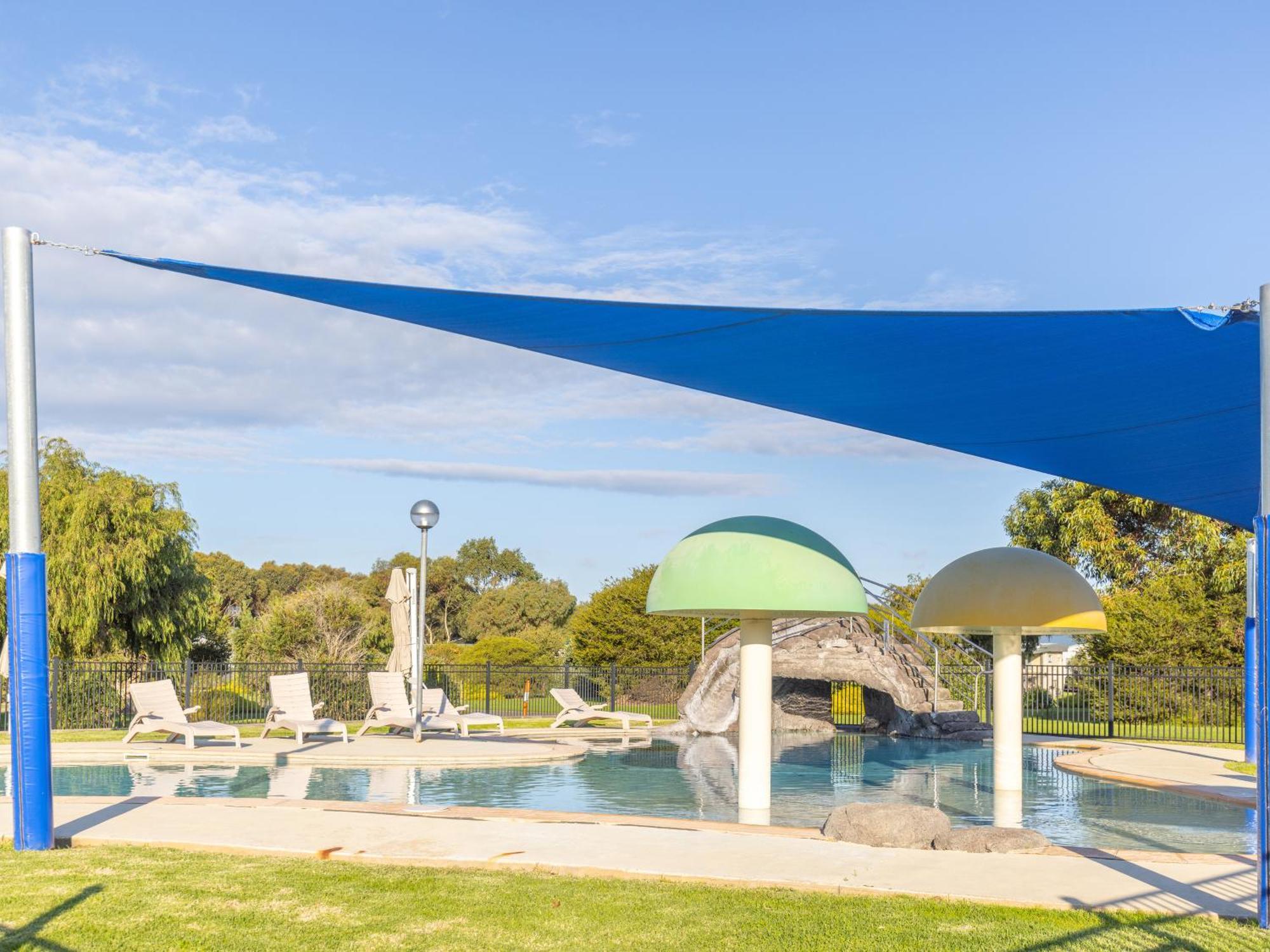 Nrma Warrnambool Riverside Holiday Park 외부 사진