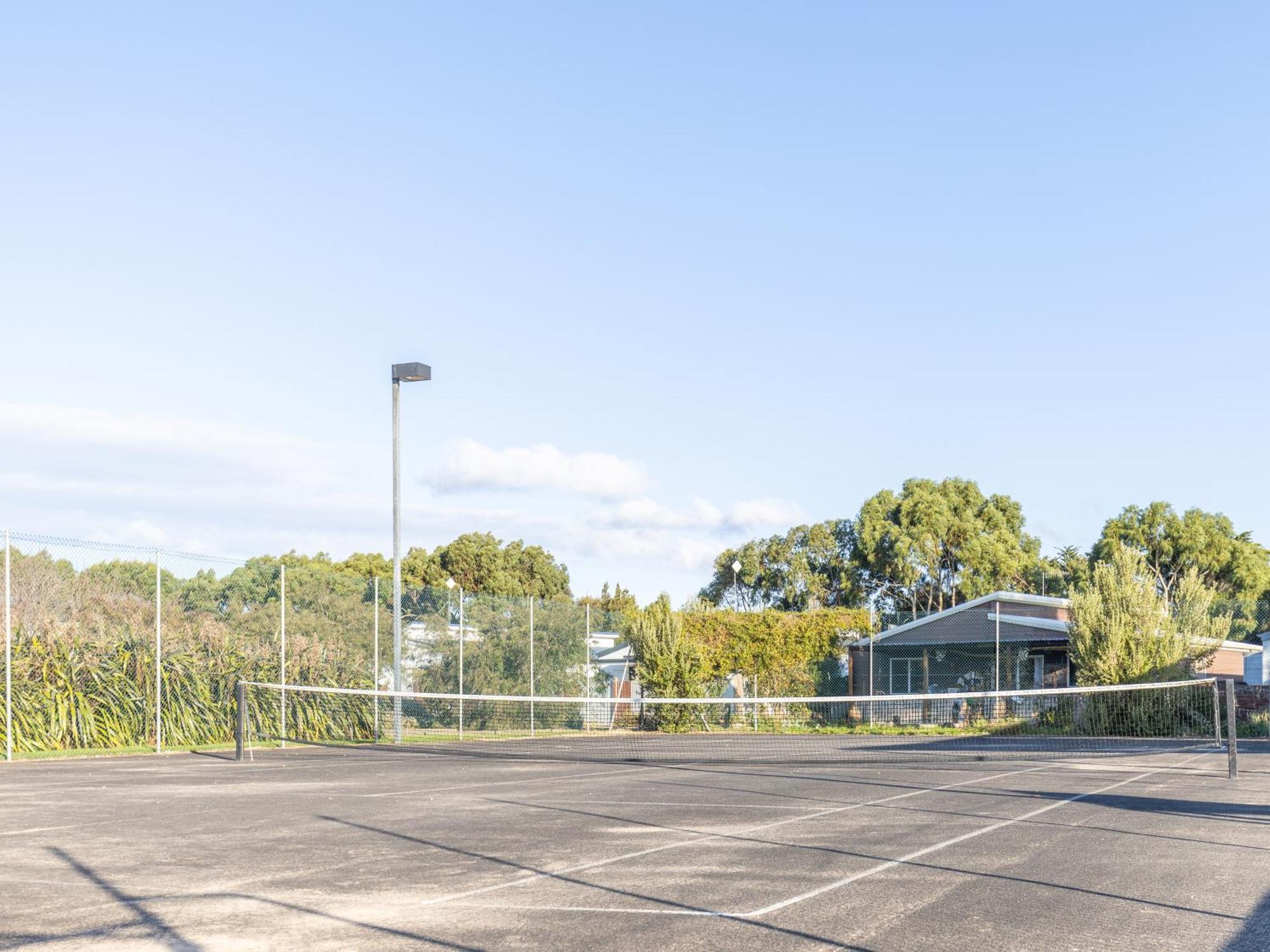 Nrma Warrnambool Riverside Holiday Park 외부 사진