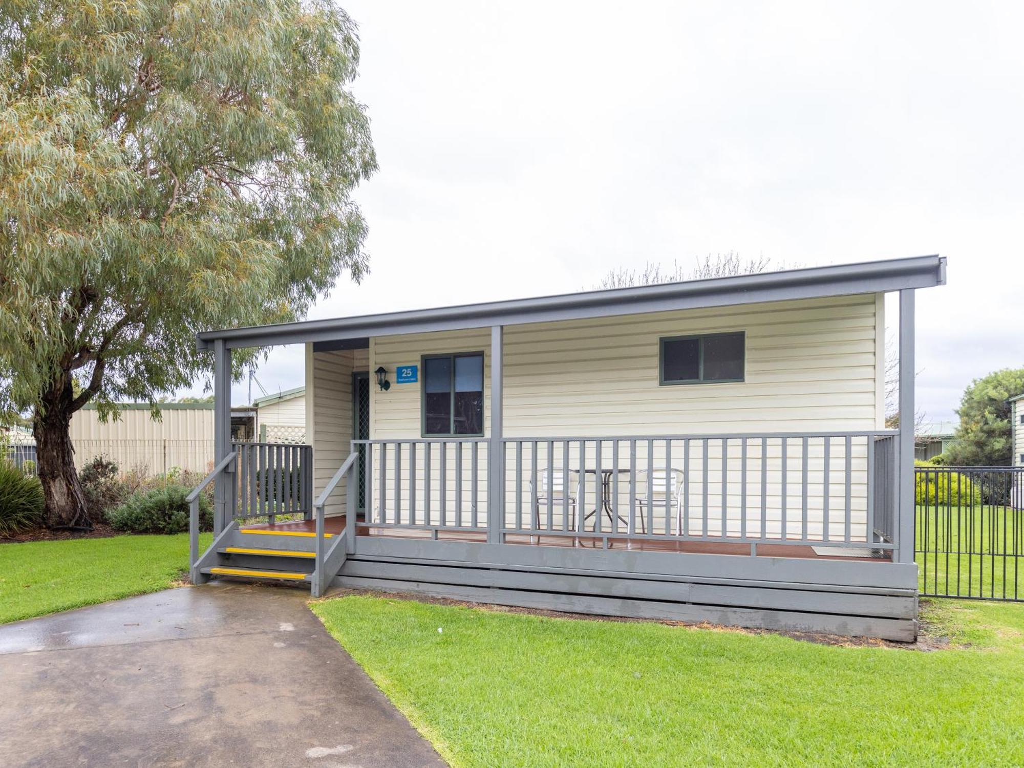 Nrma Warrnambool Riverside Holiday Park 객실 사진