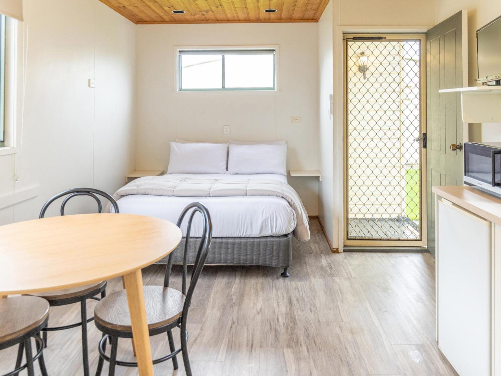 Nrma Warrnambool Riverside Holiday Park 객실 사진
