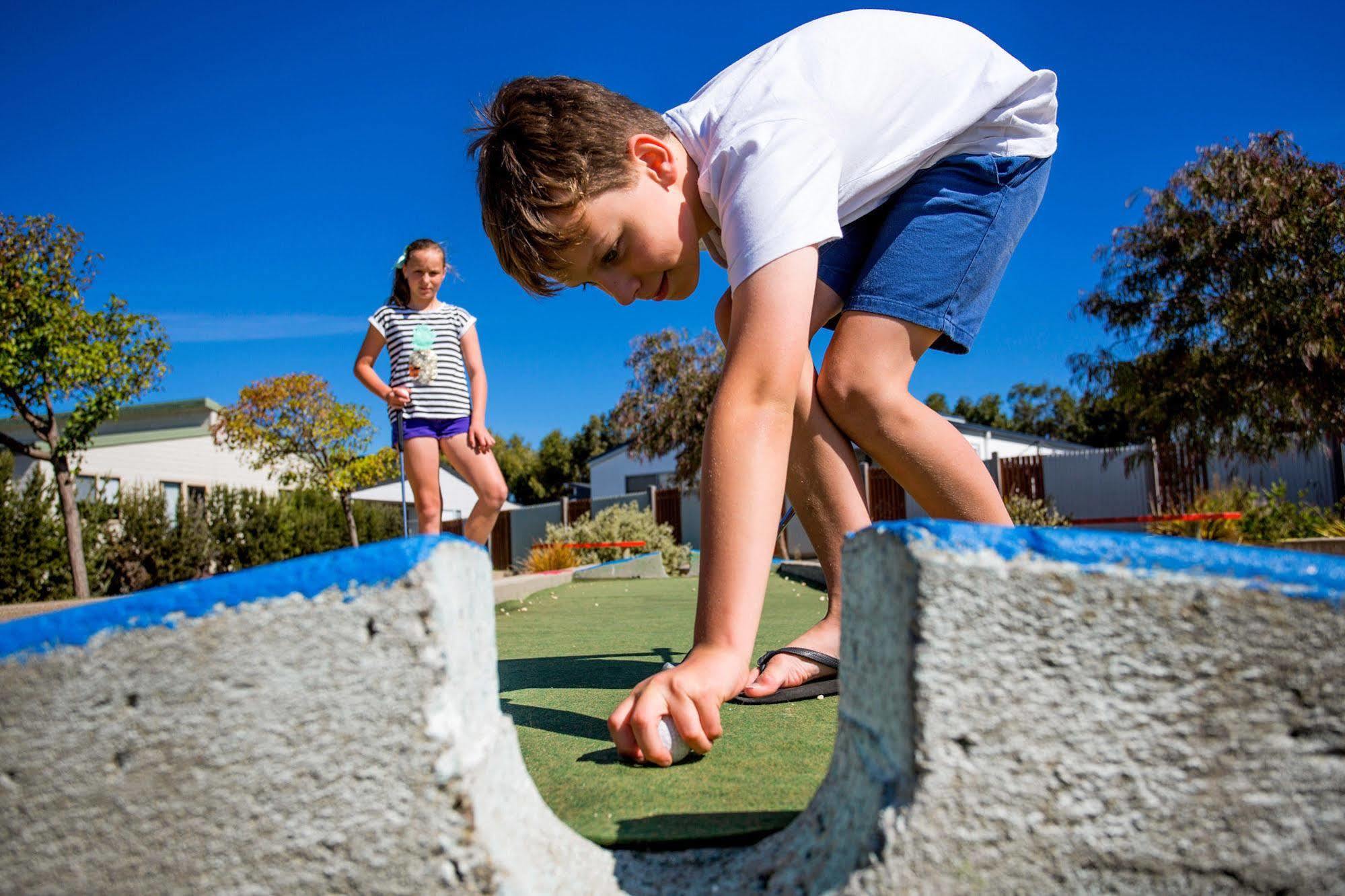 Nrma Warrnambool Riverside Holiday Park 외부 사진